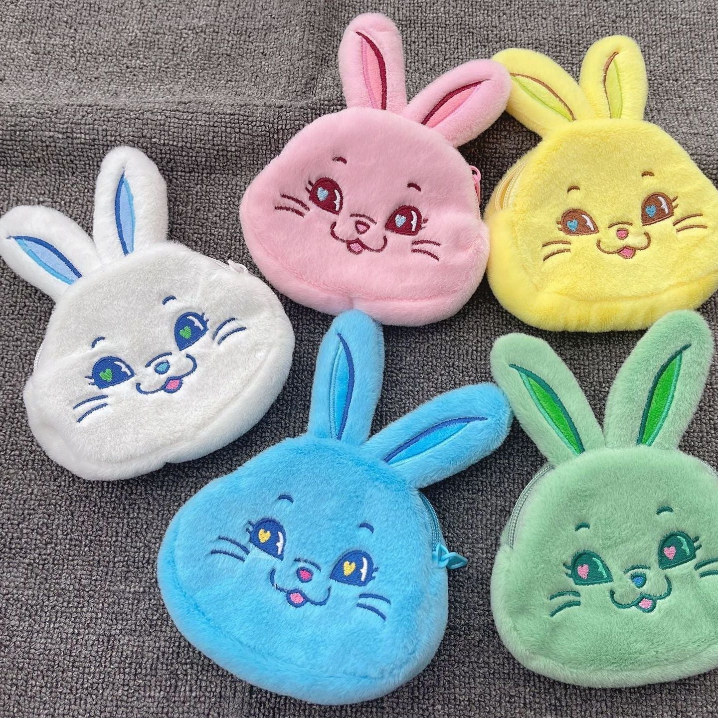 NEWJEANS GET UP PLÜSCHSPIELZEUG (28 cm)