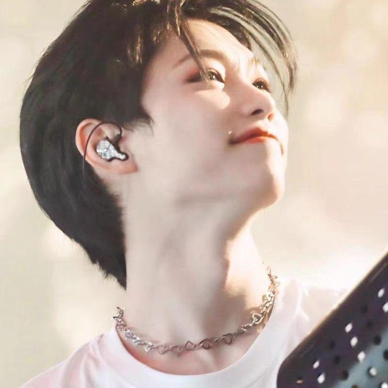 STRAY KIDS MAXIDENT EDELSTAHL CHOKER