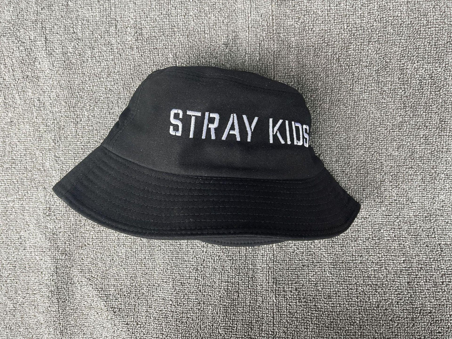 BUCKET HAT STRAY KIDS BESTICKUNG