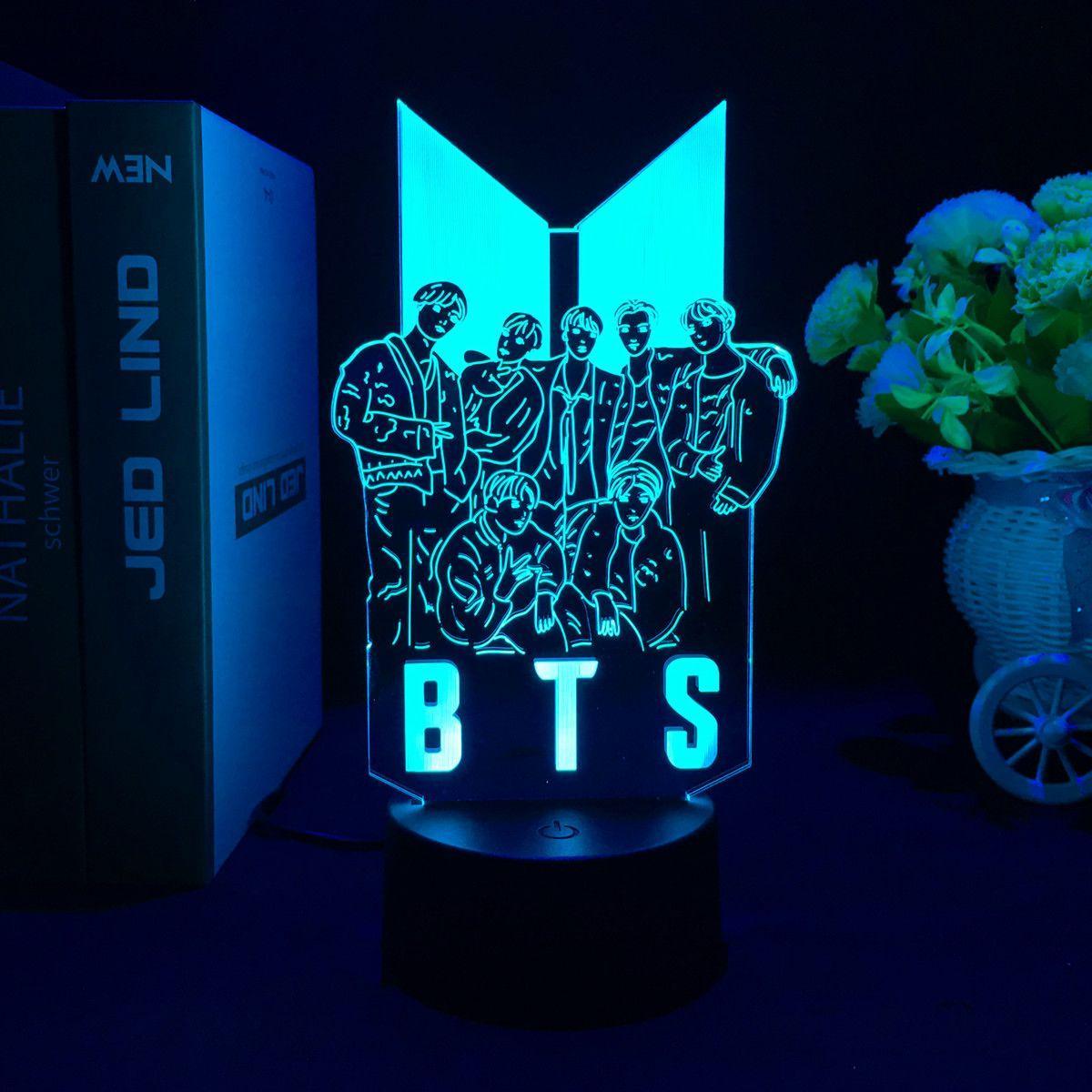 BTS LAMPE LED LICHT ÄNDERT FARBE (16 FARBEN) MIT FERNBEDIENUNG