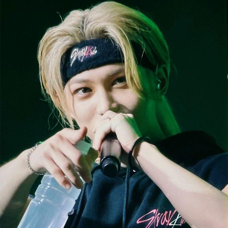 Stirnband STRAY KIDS