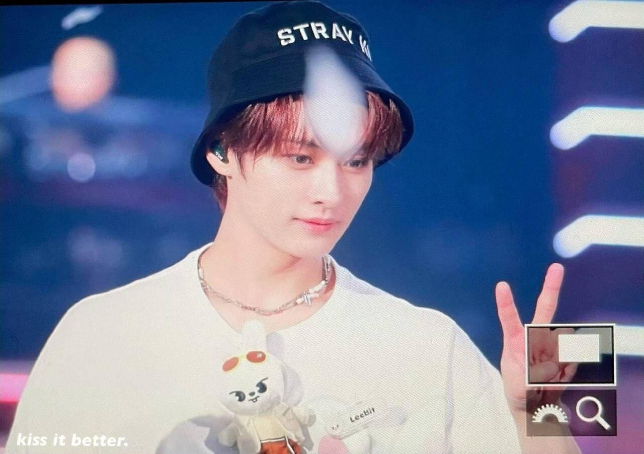 BUCKET HAT STRAY KIDS BESTICKUNG