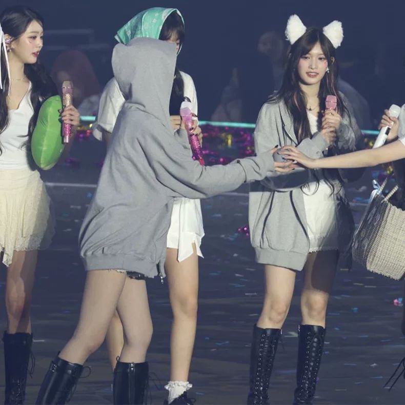 IVE MERCH- IVE SCOUT 2025 HOODIE