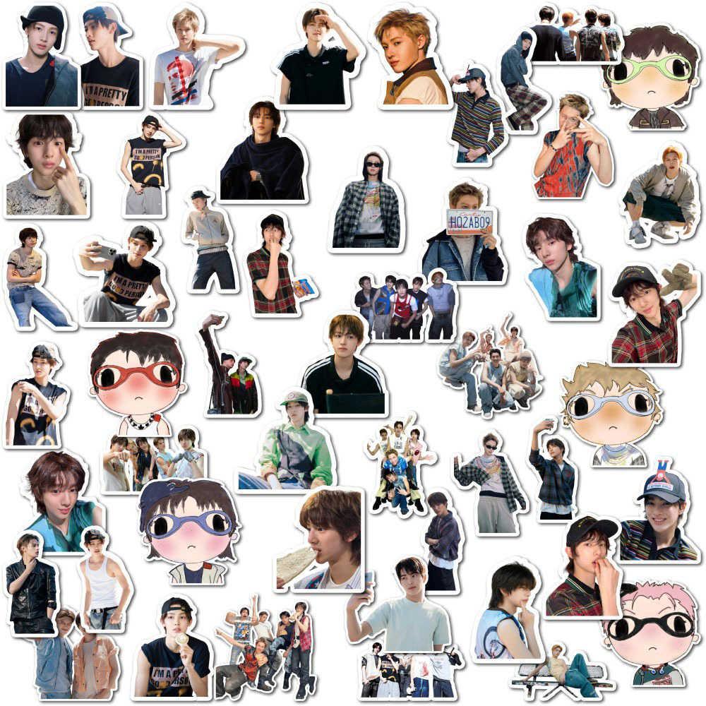 CORTIS-AUFKLEBER, 50 STÜCK