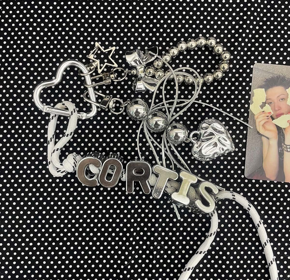 CORTIS-SCHLÜSSELANHÄNGER