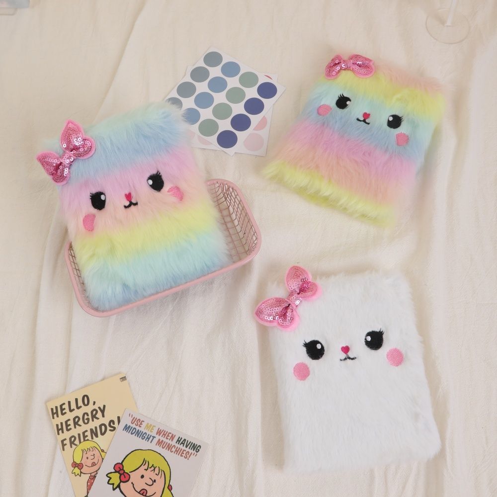 Kawaii-Notizbuch mit Plüscheinband