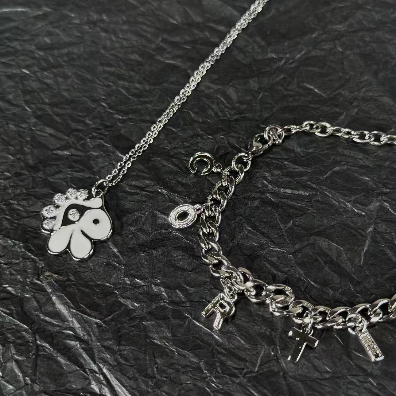 CORTIS-HALSKETTE + CORTIS-ARMBAND-SET