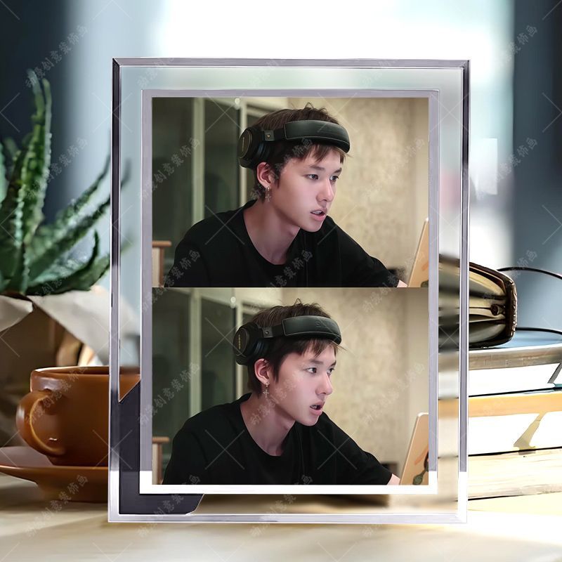 CORTIS DEKORATIVER RAHMEN - VERSCHIEDENE GRÖSSEN UND BILDER