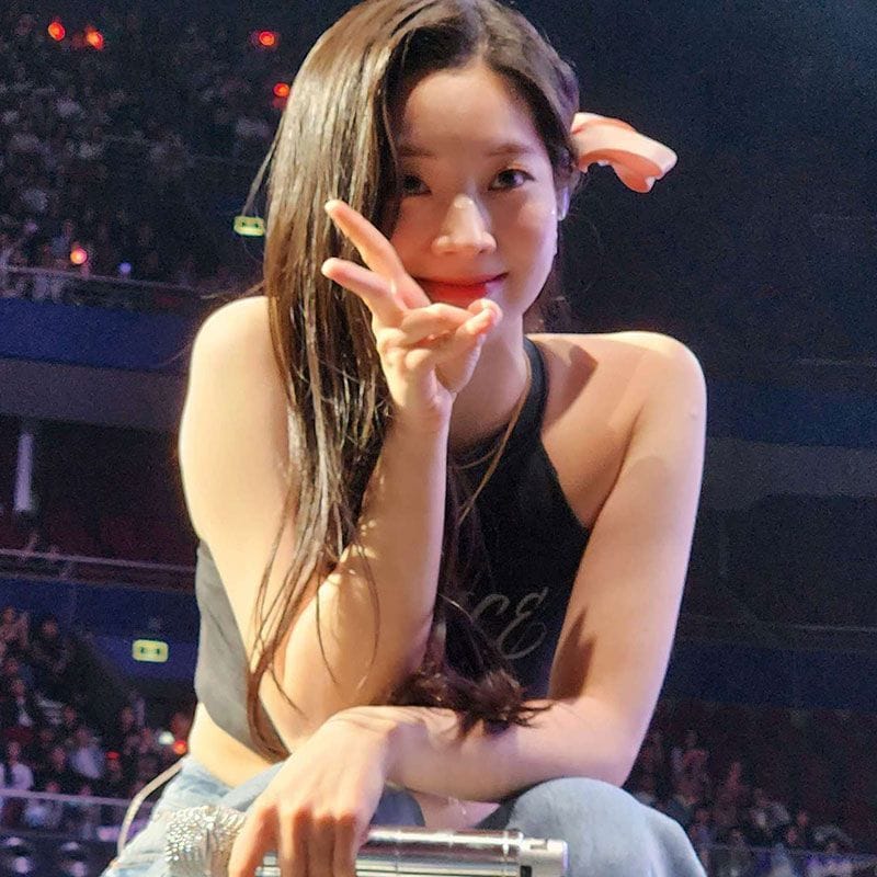 TWICE READY TO BE CROPPEDS/T-SHIRTS 100% BAUMWOLLE