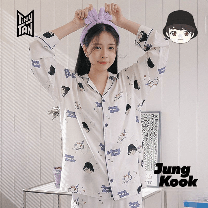 BTS MERCH TINY TAN MIC DROP PYJAMAS (alle Mitglieder)