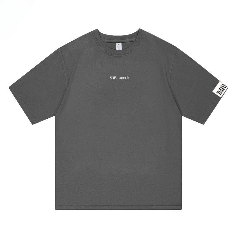 T-SHIRT SUGA D'DAY AGUST D 100% BAUMWOLLE (schwarz und grau)