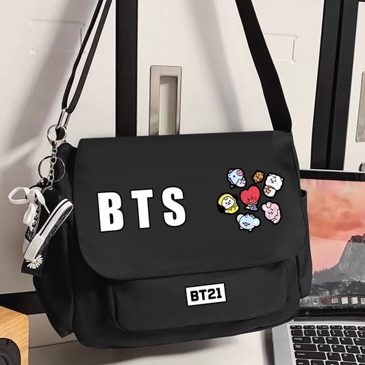 BTS BT21 TASCHEN VERSCHIEDENE MODELLE (schwarz und weiß)